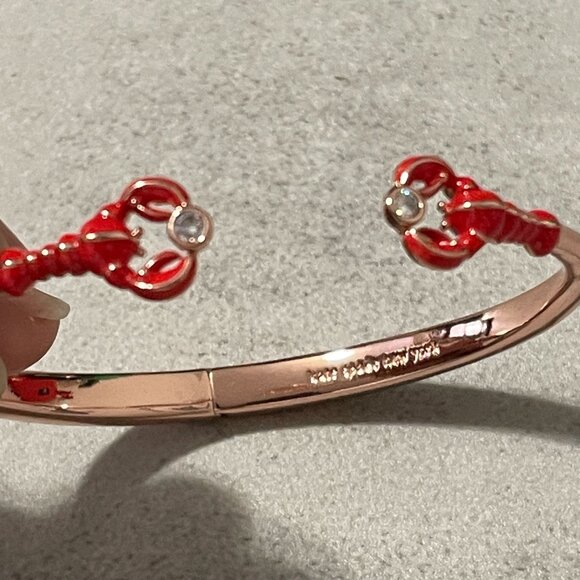 Kate Spade Love Lobster Hinged Rosetone Bangle Bracelet One Size 2-1/8" Inner - Picture 4 of 8